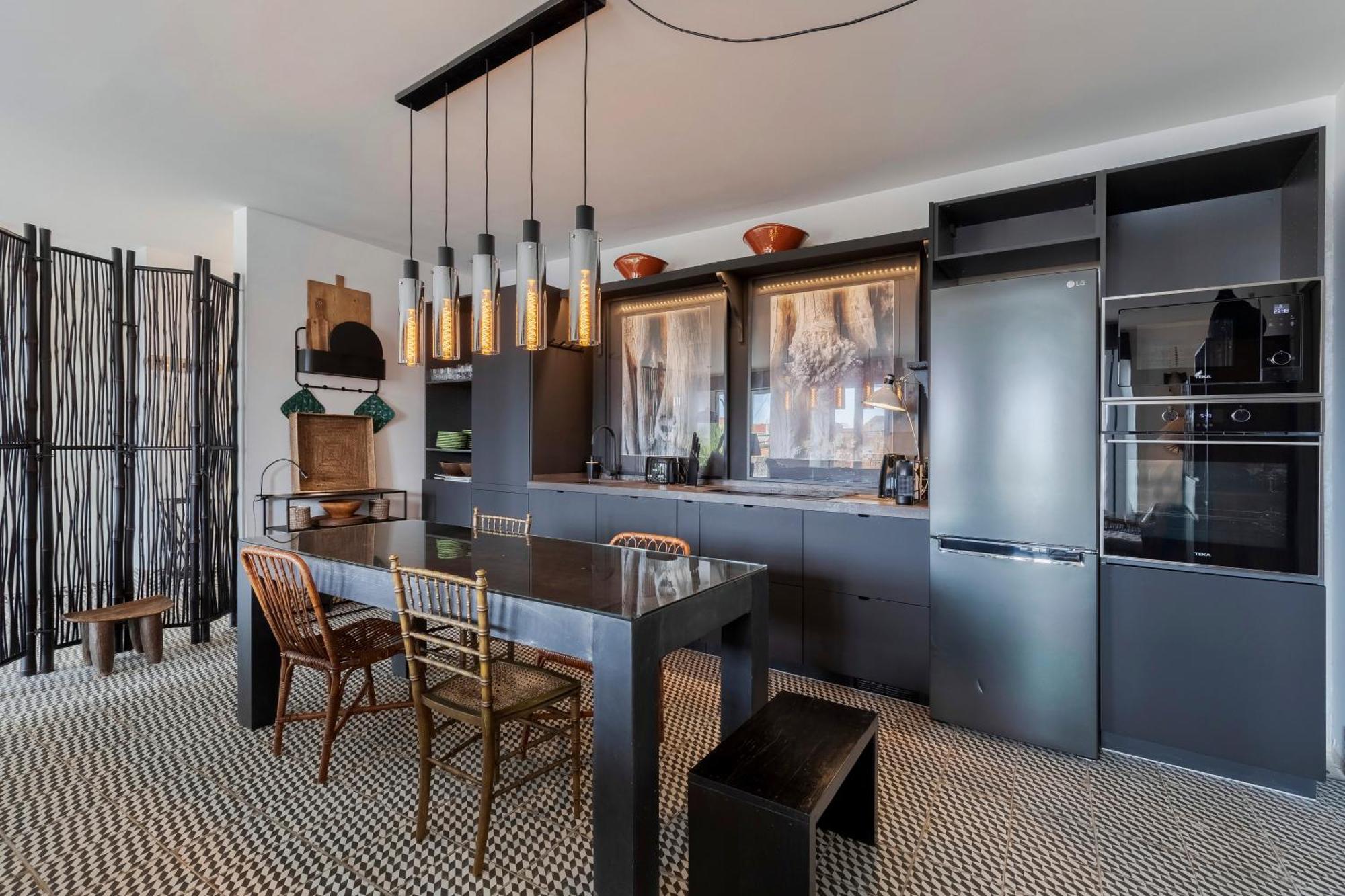 Bocage Penthouse Apartment *