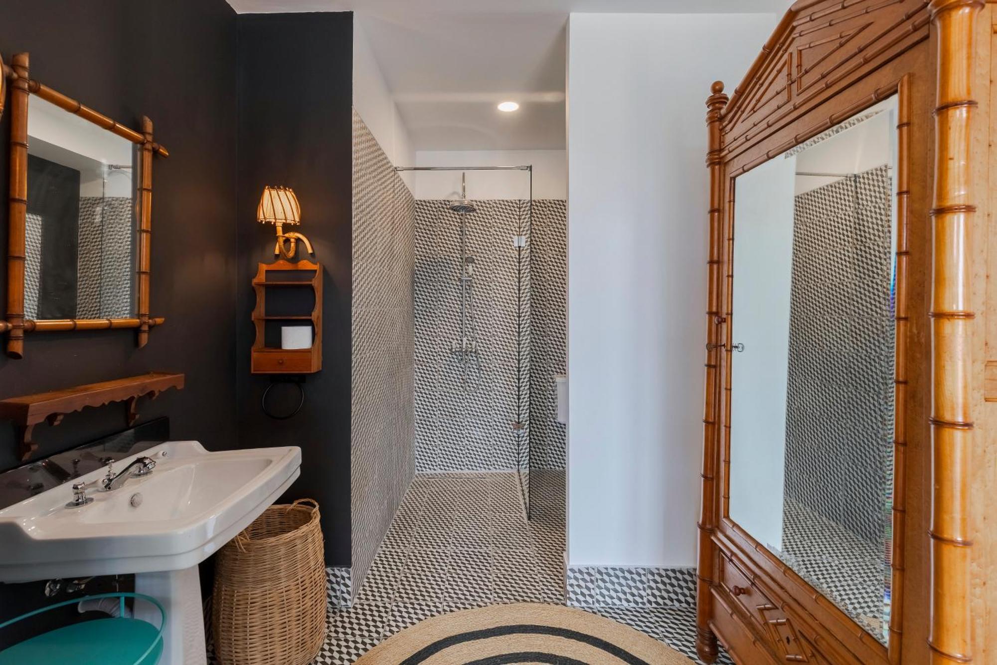 Bocage Penthouse Apartment *